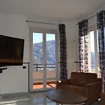 Di