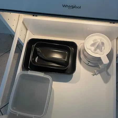 Di